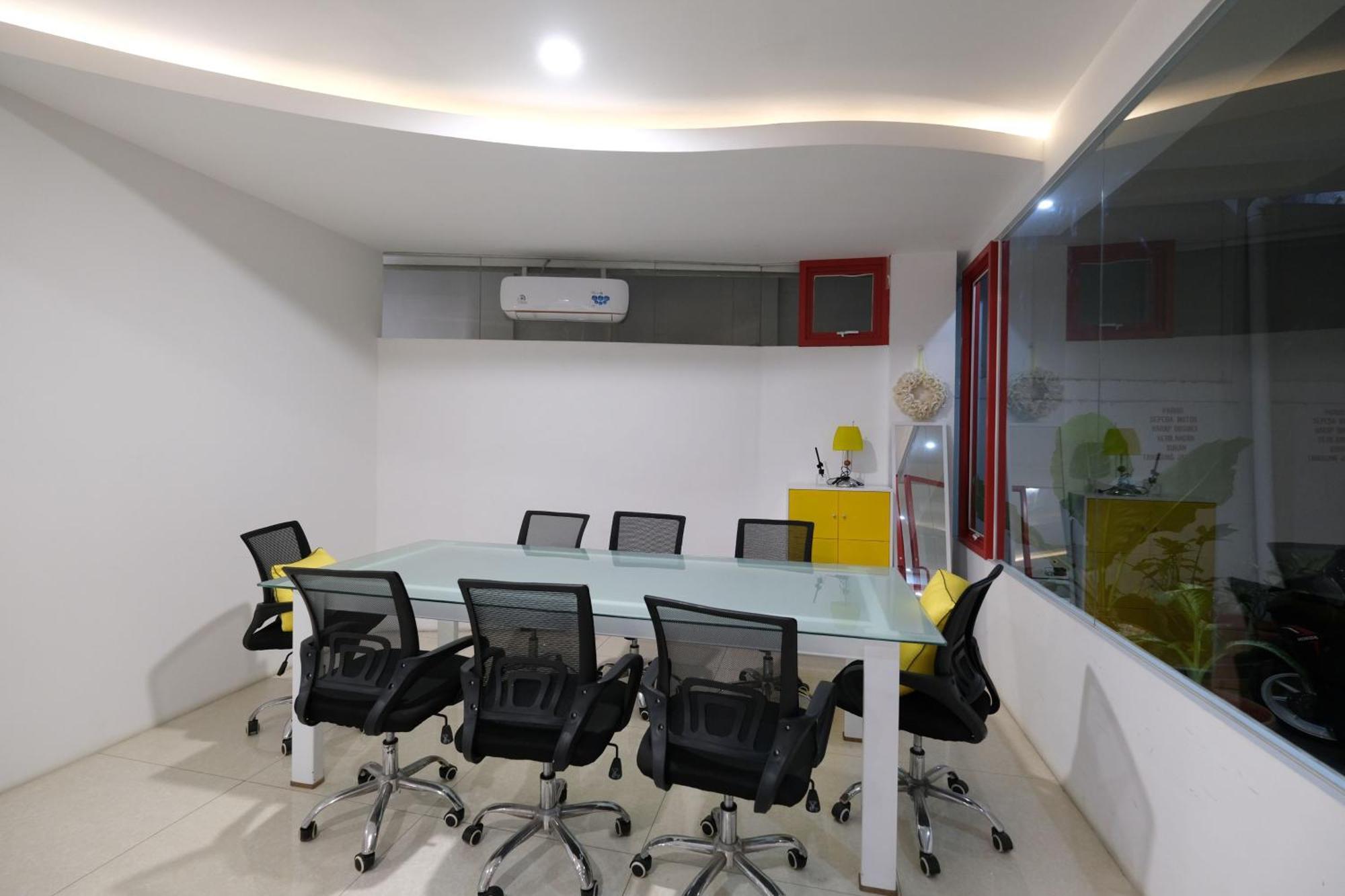 S101 Hotels Semarang Exterior foto